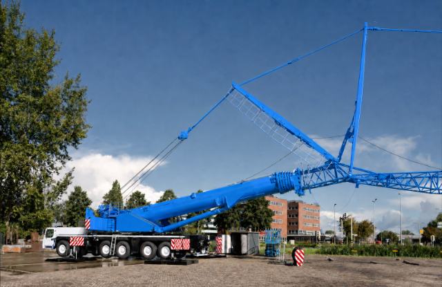 Liebherr LTM 1300-6.2