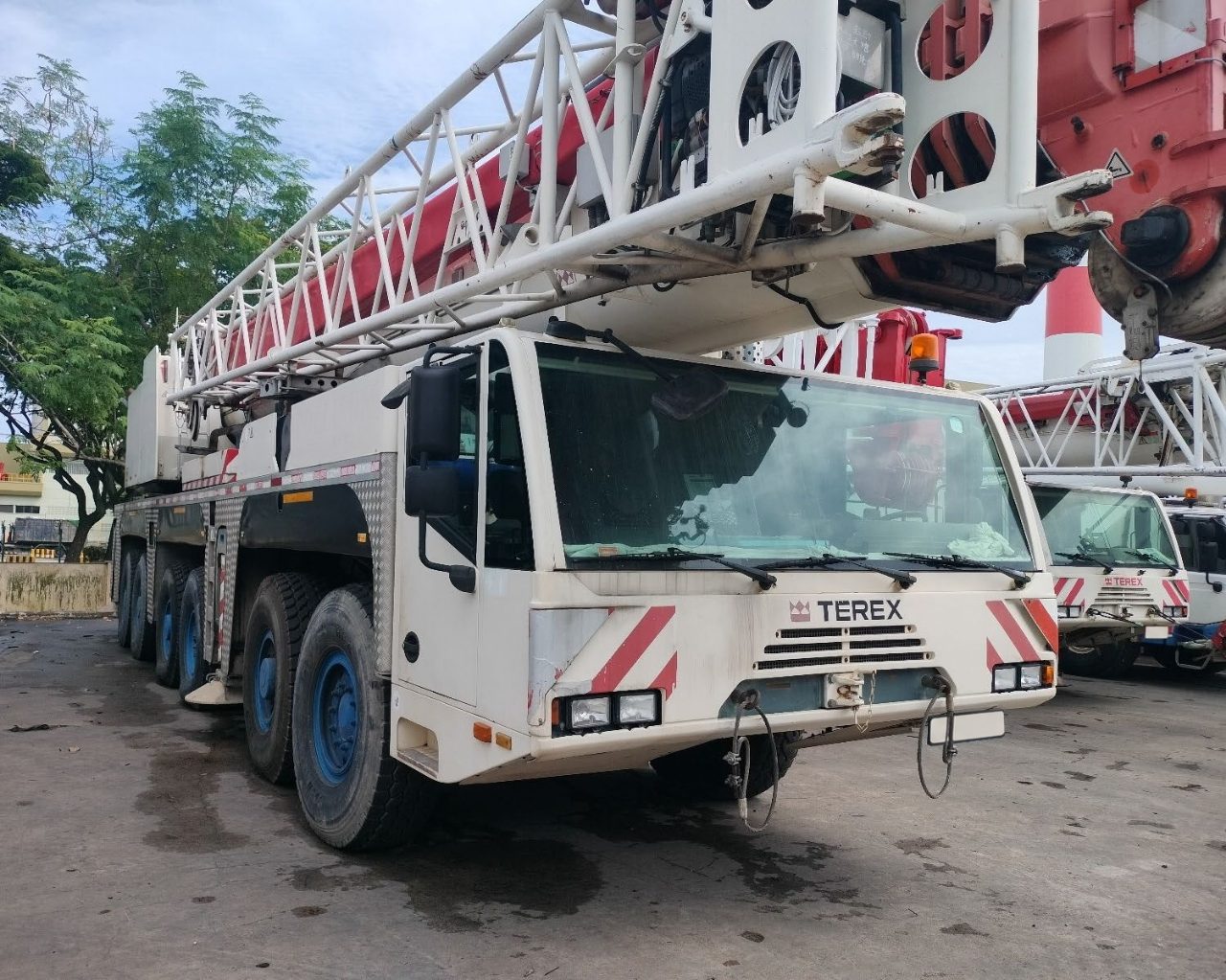 Terex Demag AC 350/6 · 350t · 2011 photo 1